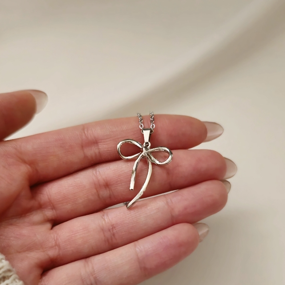  گردنبند پاپیون پینترستی 