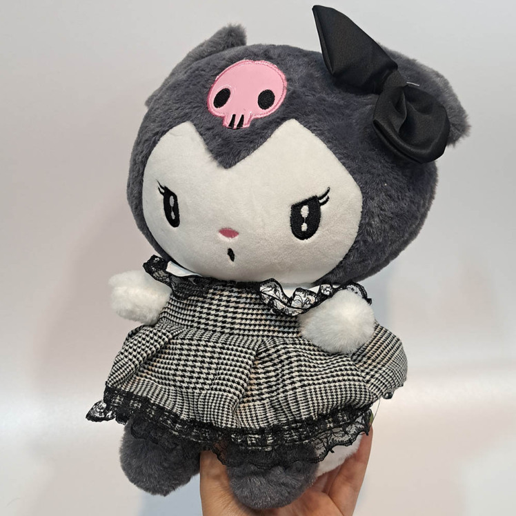 عروسک پولیشی کرومی پیرهن دار