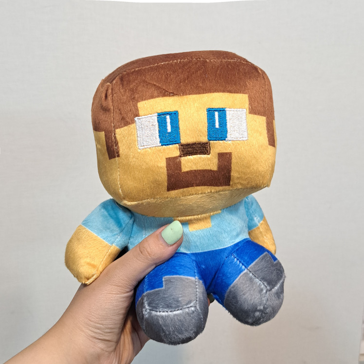 عروسک استیو ماینکرافت