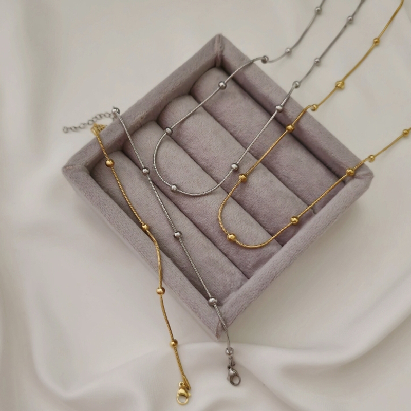  دستبند یا گردنبند خلخال 