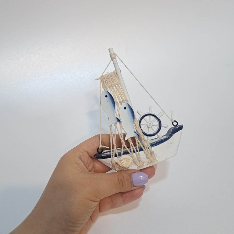 دکوری کشتی و ماهی 