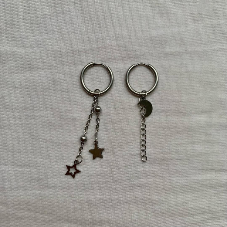 گوشواره آویزی ماه و ستاره 