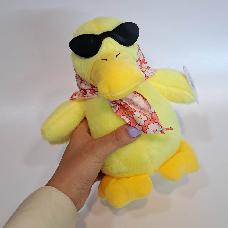 عروسک پولیشی اردک عینکی خفن 