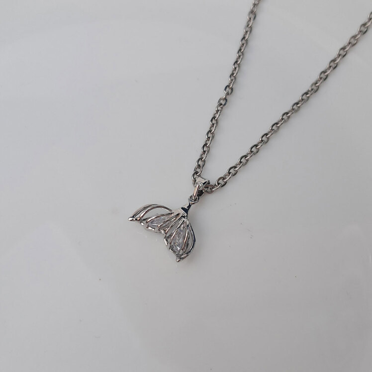 گردنبند جواهری دم وال سه بعدی