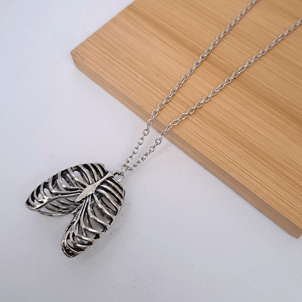 گردنبند مدل قفسه سینه 