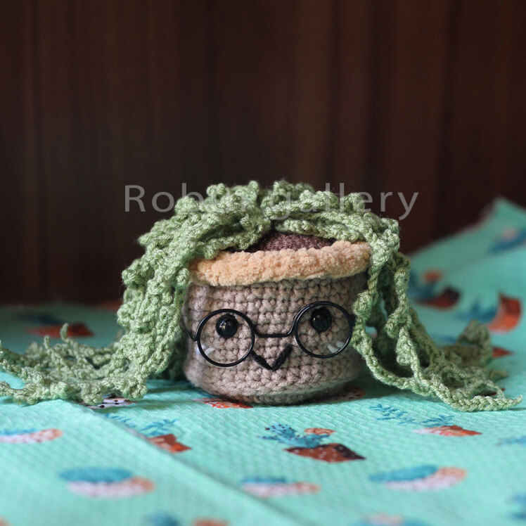 عروسک گلدان بافتنی بامزه