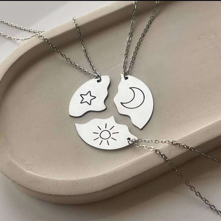 گردنبند ست ماه و خورشید و ستاره 3 نفره 