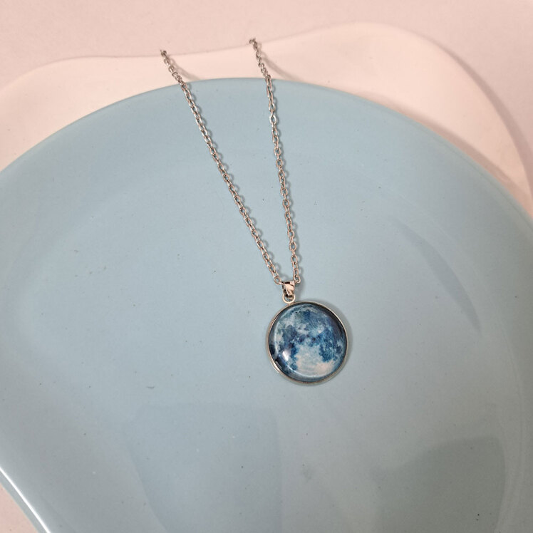 گردنبند ماه شب تاب 