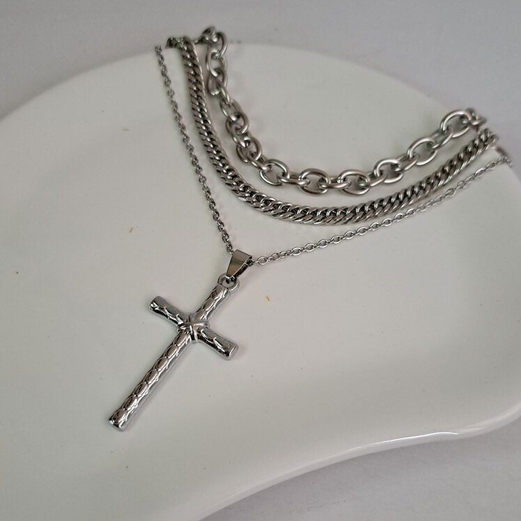 گردنبند سه لاین صلیب 