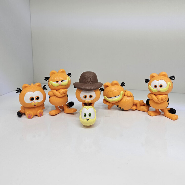 فیگور اورجینال گارفیلد