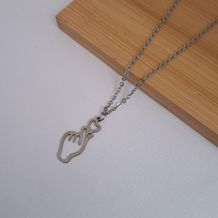 گردنبند مدل بشکن قلبی 