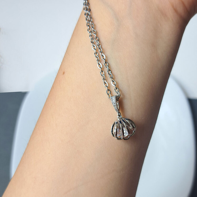 گردنبند جواهری صدف