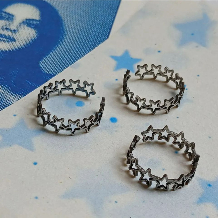 انگشتر استیل ستاره ای 