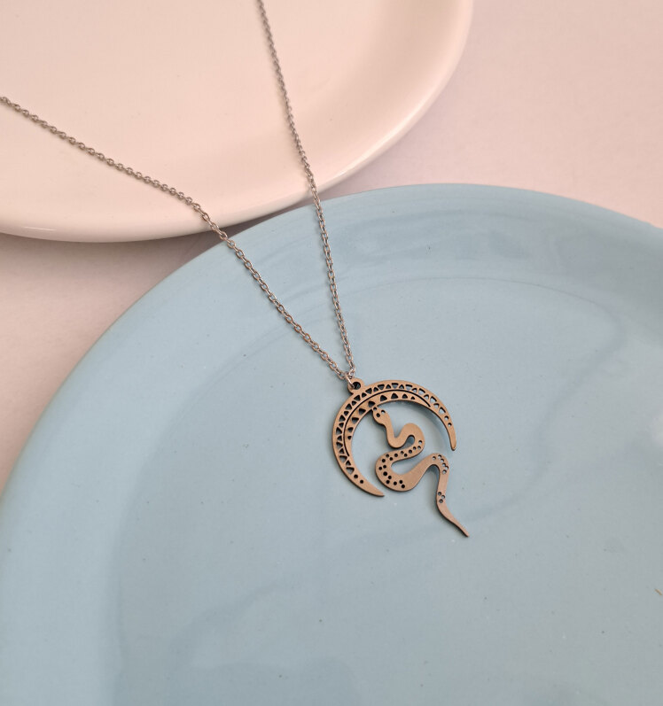 گردنبند مدل مار 