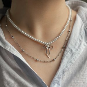 گردنبند دولاین مرواریدی پاپیون
