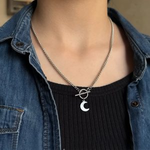 گردنبند قفل تی و ماه