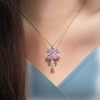 گردنبند جواهری پروانه اشکی