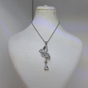 گردنبند جواهری طرح پروانه