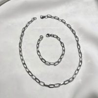 گردنبند یا دستبند استیل ساده
