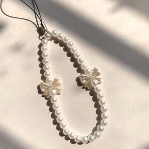چارم پینترستی پاپیونی